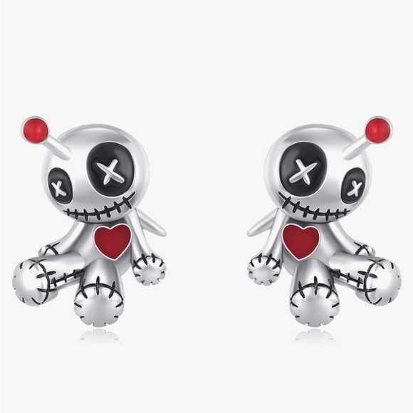 Jewelry - 🧙🏼Spooky, Voodoo Doll, Halloween, Goth Earrings 🧟‍♀️